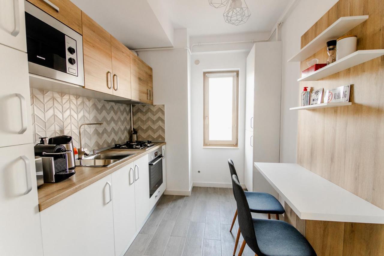 Samplus Central Apartment Craiova Dış mekan fotoğraf