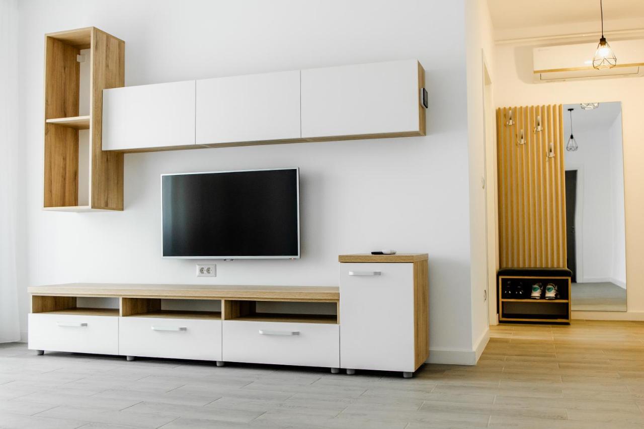 Samplus Central Apartment Craiova Dış mekan fotoğraf